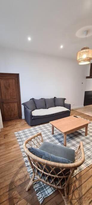 Catel Duplex Coeur De Ville De Saint Dizier 2 Chambres 외부 사진