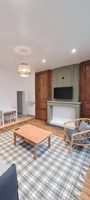 Catel Duplex Coeur De Ville De Saint Dizier 2 Chambres 외부 사진